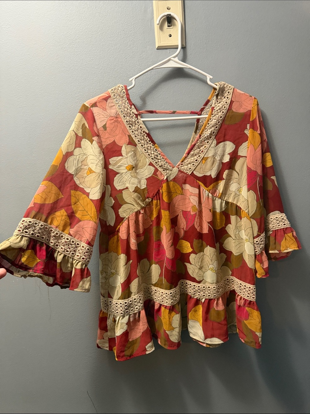 DR2 Floral V-Neck Tunic in Rust, Pink, Yellow, Cream